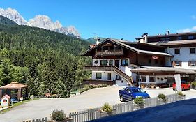 La Pineta Apartment